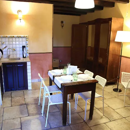 بيت ضيافة Jardin De France 3*