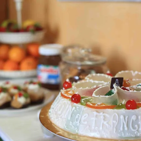 بيت ضيافة Jardin De France باليرمو